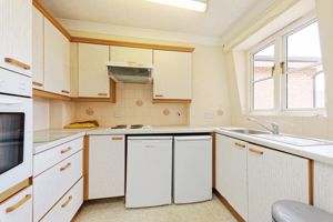 Kitchen- click for photo gallery